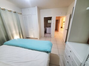 2 bedrooms, iron/ironing board, WiFi, bed sheets - Oistins 2 Bed Apartment with AC Near Miami Beach & Oistins. (Christ Church)