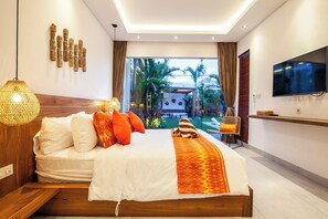 4 habitaciones, tabla de planchar con plancha y cuna de viaje 