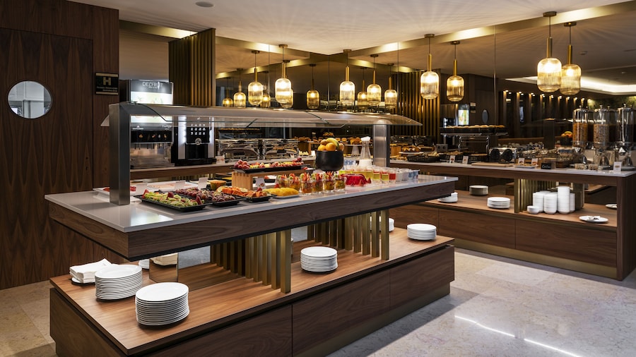 TURIM Oporto Hotel
