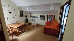 Living area - 202A Penthouse in Villaviciosa by R2R Consulting (Villaviciosa)