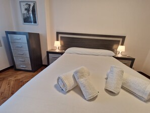 2 habitaciones, wifi gratis y ropa de cama 