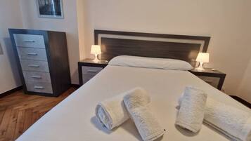 2 slaapkamers, gratis wifi, beddengoed
