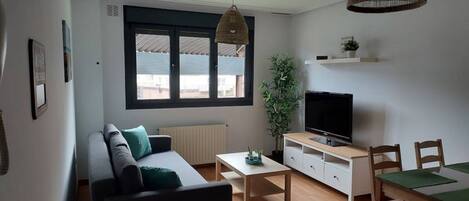 TV