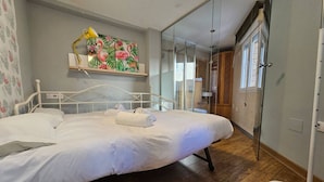 Room - 130A Beautiful Apartment in Cimadevilla by R2R (Gijón)