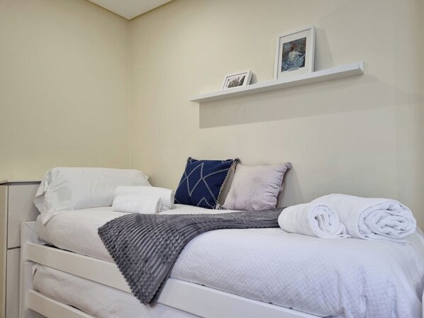 1 bedroom, iron/ironing board, free WiFi, bed sheets