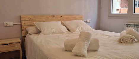 3 makuuhuonetta, ilmainen Wi-Fi, vuodevaatteet