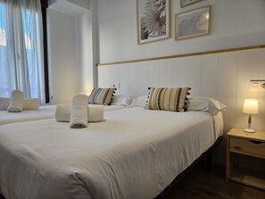 3 habitaciones, tabla de planchar con plancha y wifi gratis 