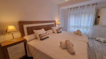 2 bedrooms, iron/ironing board, free WiFi, bed sheets