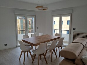 Interior - 131A - Espectacular apartamento 8 personas (Gijón)