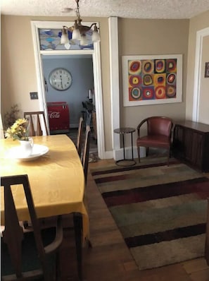 Dining - The Red Mill House (Goldsboro)