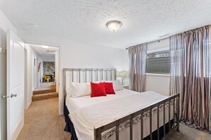 5 bedrooms, iron/ironing board, travel cot, free WiFi