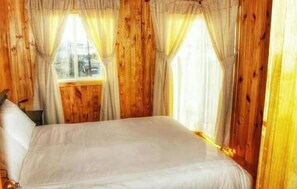 Family Cabin | 2 bedrooms