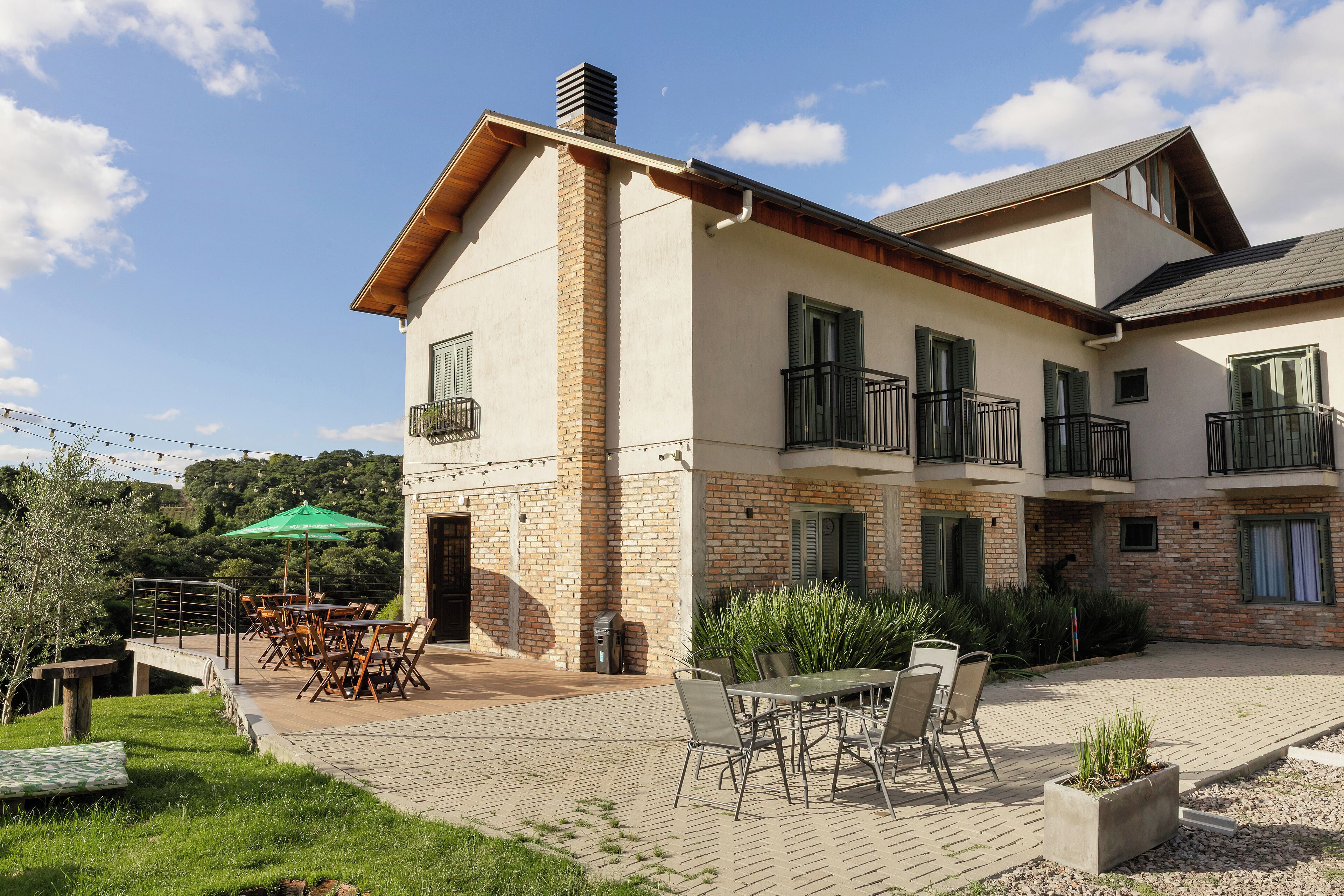 Fachada da propriedade