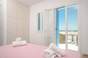 3 Schlafzimmer, Zimmersafe, Schreibtisch, Bügeleisen/Bügelbrett