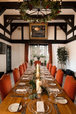 Family dining - Brig o' Doon House Hotel (Ayr)