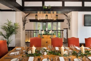 Family dining - Brig o' Doon House Hotel (Ayr)