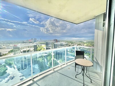 Luxurious One bedroom Condo