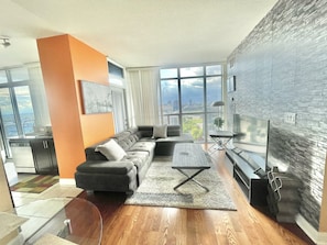 Fernseher, DVD-Player