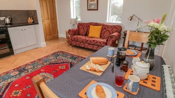 Cottage | Interior