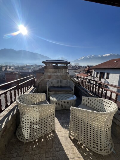 Velinov Boutique Hotel 