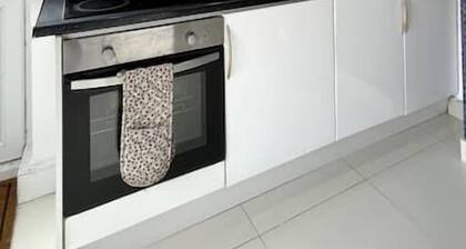 Luxury 2 Bed Apt- Leicester City- Free Parking