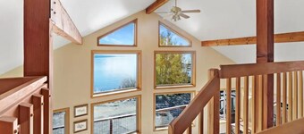 Lakefront Cabin - Boat or Snowmobile into town