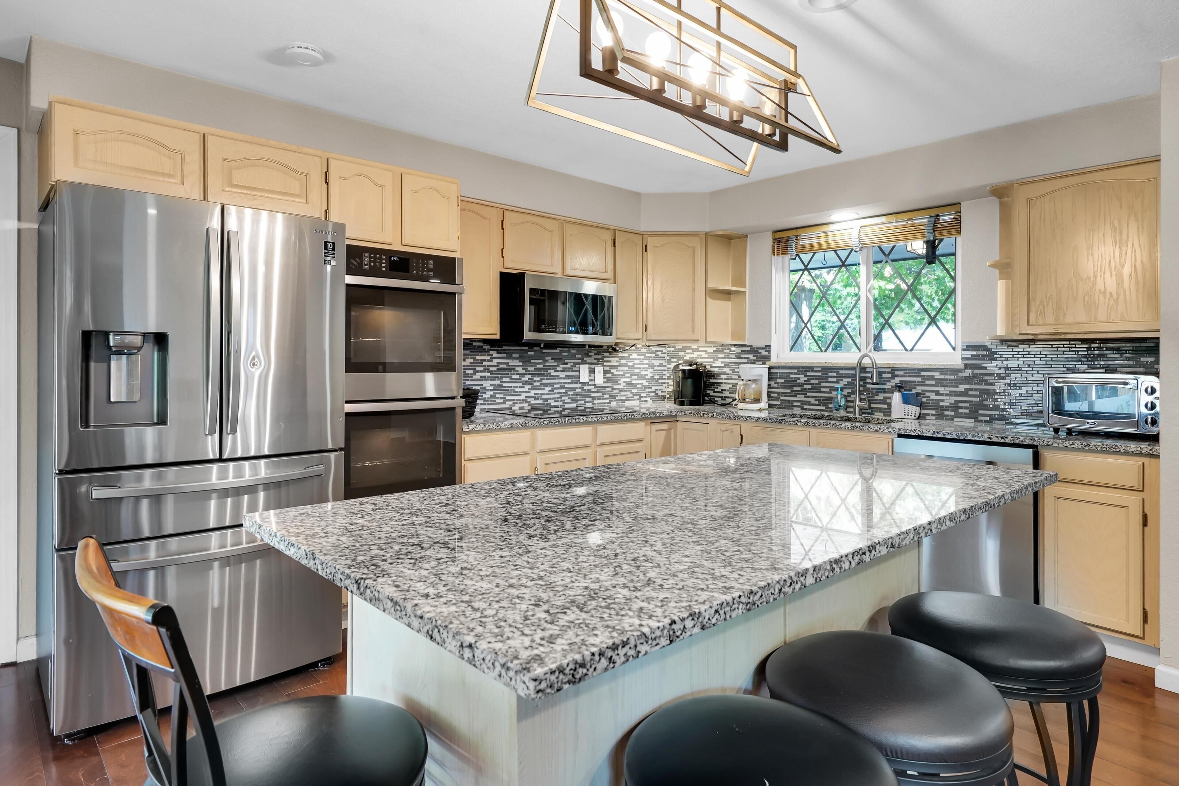 Fridge, microwave, stovetop, toaster