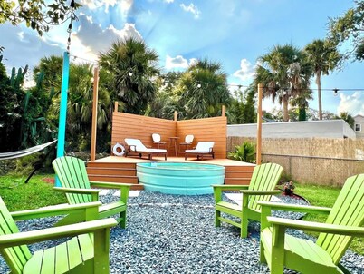 Cowboy Pool / Mini Golf / Walk 2 Beach & Ocean Center! Pets OK