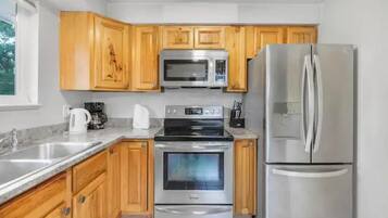 Fridge, microwave, stovetop, toaster