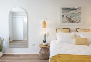 3 slaapkamers, een strijkplank/strijkijzer, wifi, beddengoed