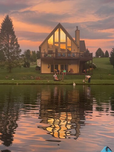 Meet Bessie, your upscale cabin at the lake.