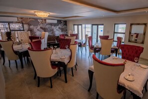 Restaurant - Lefa Boutique Hotel (Rustenburg)