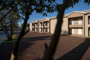 Exterior - Lefa Boutique Hotel (Rustenburg)