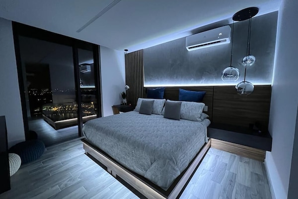 2 bedrooms, iron/ironing board, Internet, bed sheets