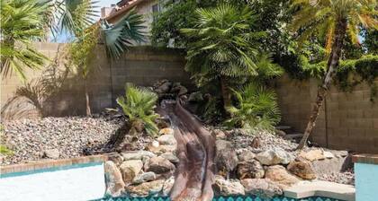 Nomad Gamer Pad- A Mountain Reserve Home w/ Pool, Spa, Esports Arena & Squat Gym