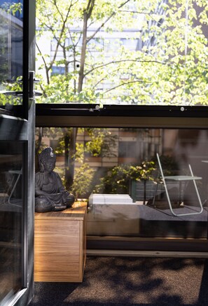 Comfort Apartment | Terrace/patio - 2ndhomes 2BR Center Apartment w Balcony (Helsinki)