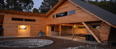 Cabin (Refugio) | Bathroom | Shower, rainfall showerhead