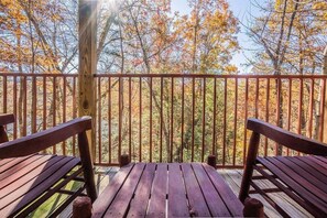 Property grounds - Cozy Firefly Family Getaway - Lodge E (Gatlinburg)