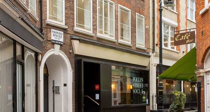 2 Bed 2 Bath Apartment Off Regent Street