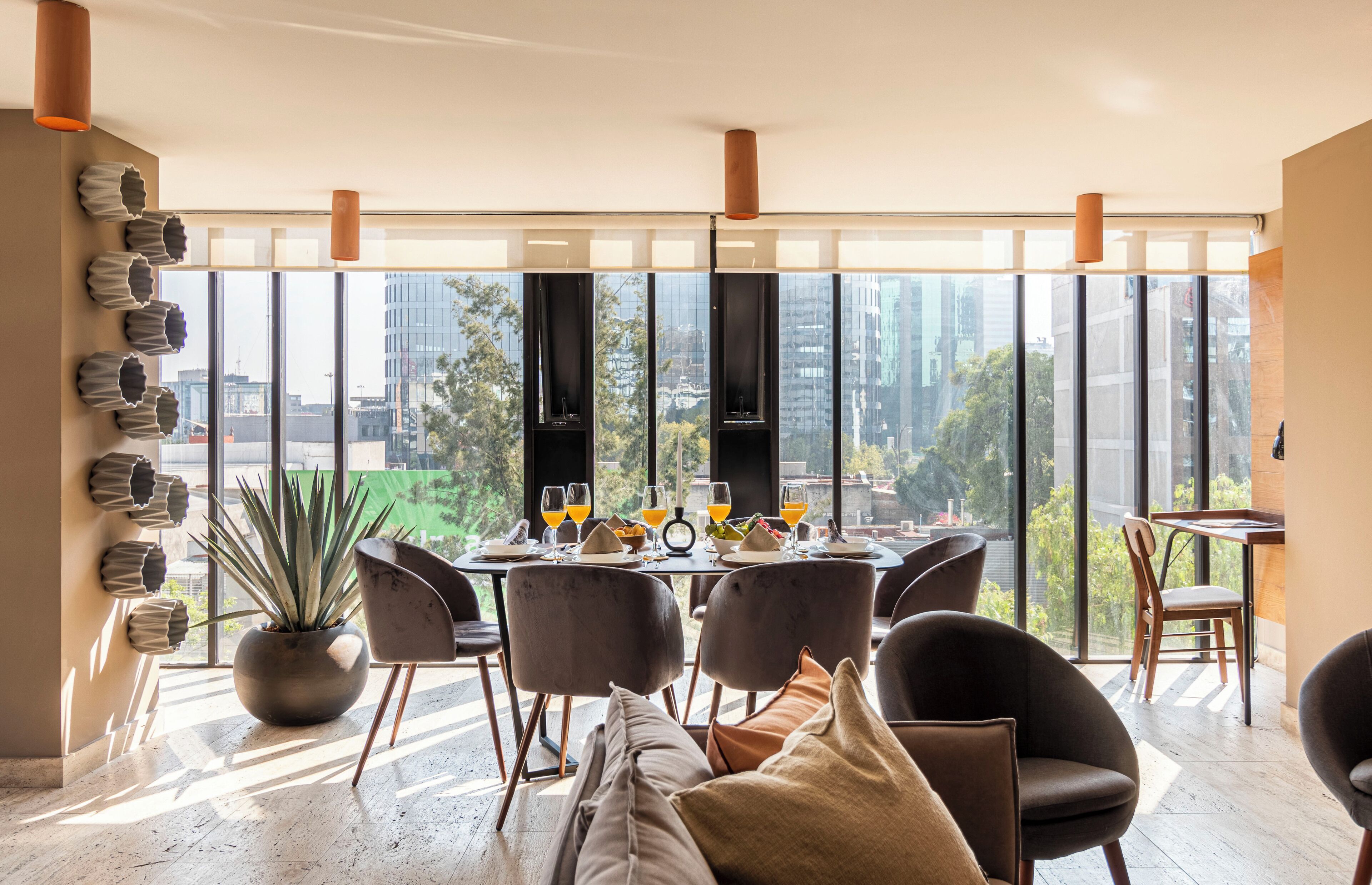 Televisión LED 42 pulgadas con canales de televisión por cable