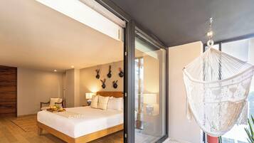 Premium-Apartment | 3 Schlafzimmer, Zimmersafe, individuell dekoriert, Schreibtisch