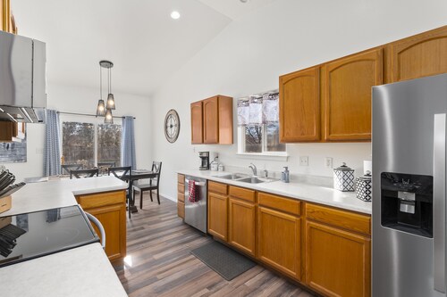 Close to Parks, shopping, hospitals and more in a quiet neighborhood