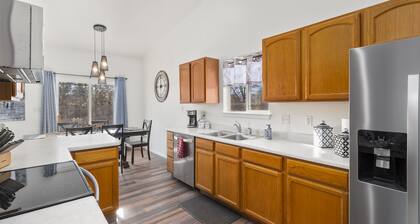 Close to Parks, shopping, hospitals and more in a quiet neighborhood