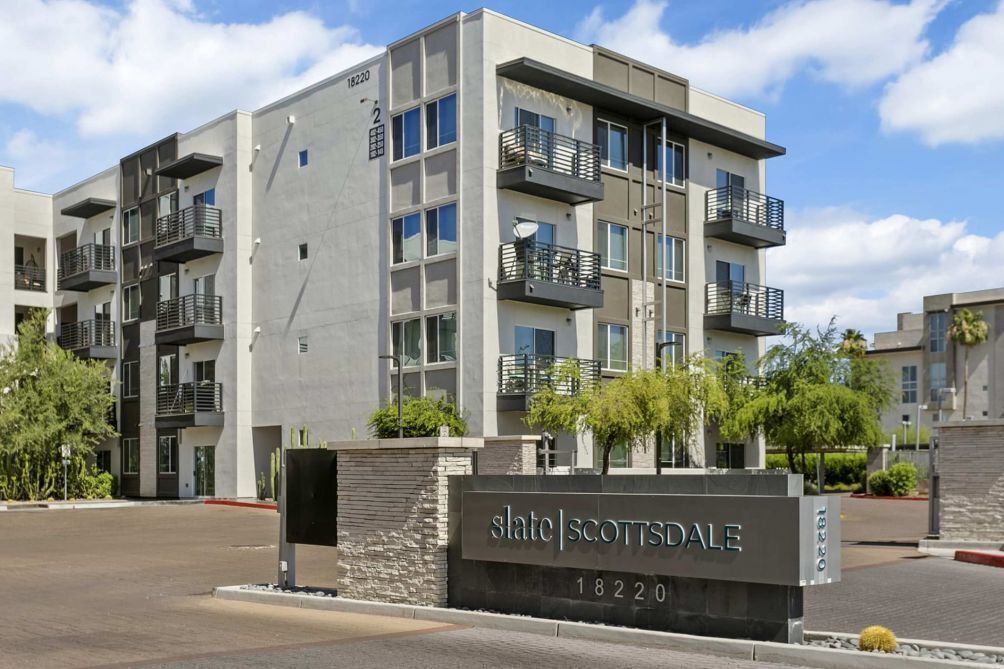 Modern 1BR Condo at Slate w Outdoor Pool