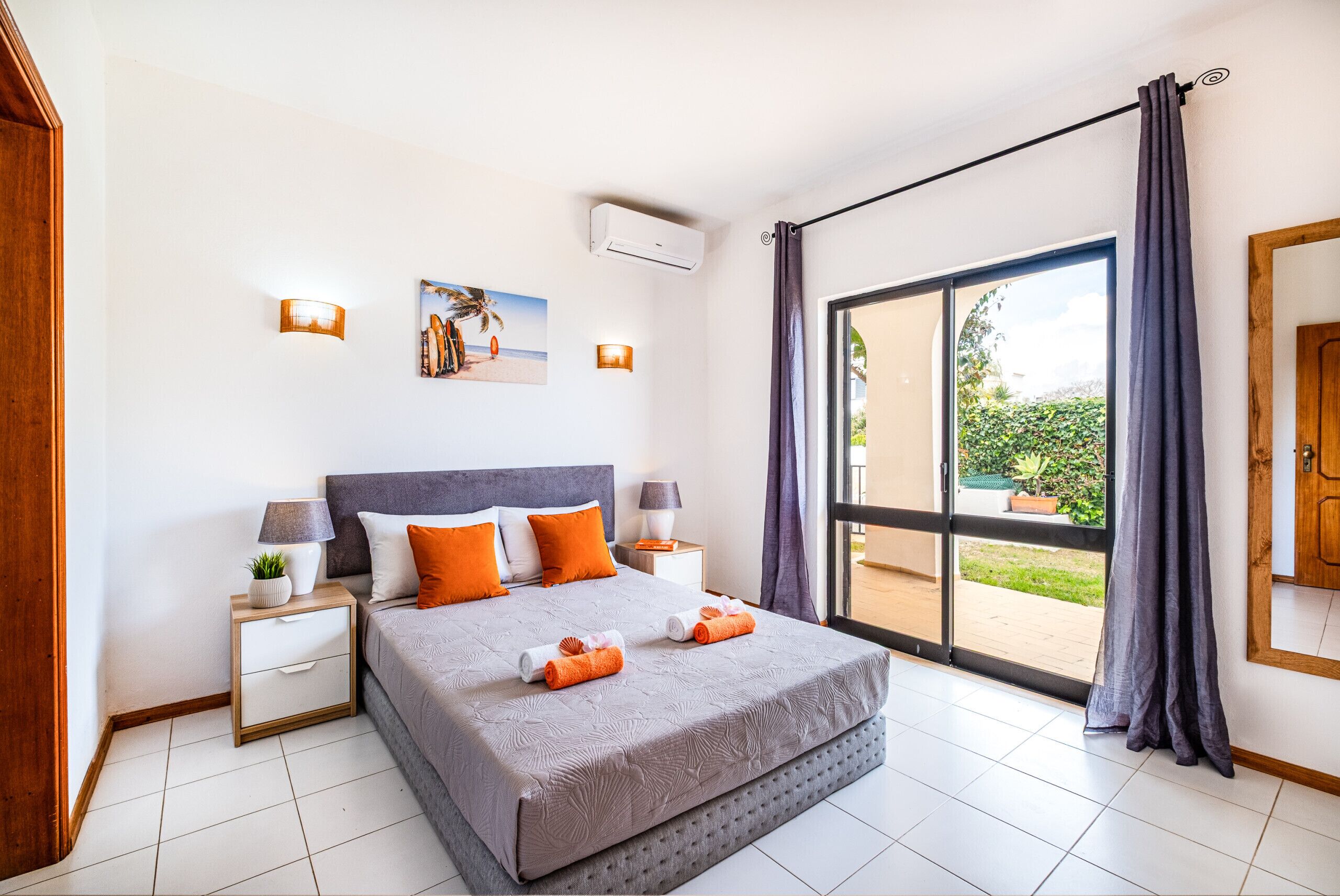 3 quartos, ferros/tábuas de passar roupa, Wi-Fi de cortesia