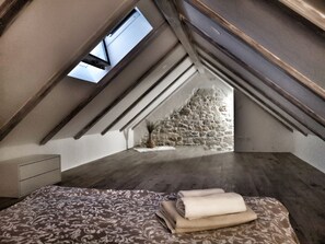 2 camere, ferro/asse da stiro, Wi-Fi gratuito, lenzuola