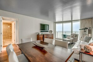 TV, offices