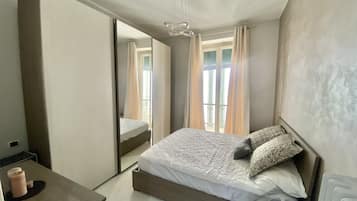 1 bedroom, iron/ironing board, free WiFi