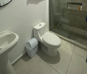 Family Apartment | Bathroom | Shower - Departamentos Palmilla  (Mazatlán)