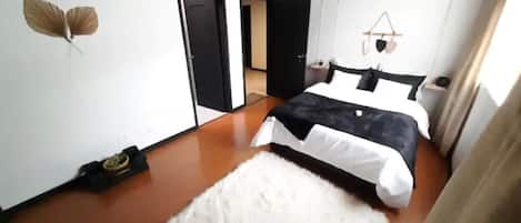 1 bedroom, iron/ironing board, free WiFi, bed sheets